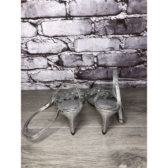 GOOD AMERICAN Metallic Silver Leather Strap Heeled Sandals Women Sz 7M US/37.5EU - Picture 4 of 16